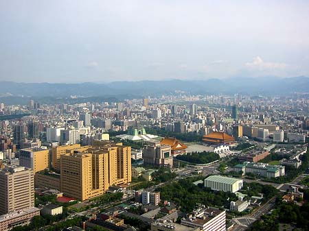 Blick vom Taipeh Tower Foto 